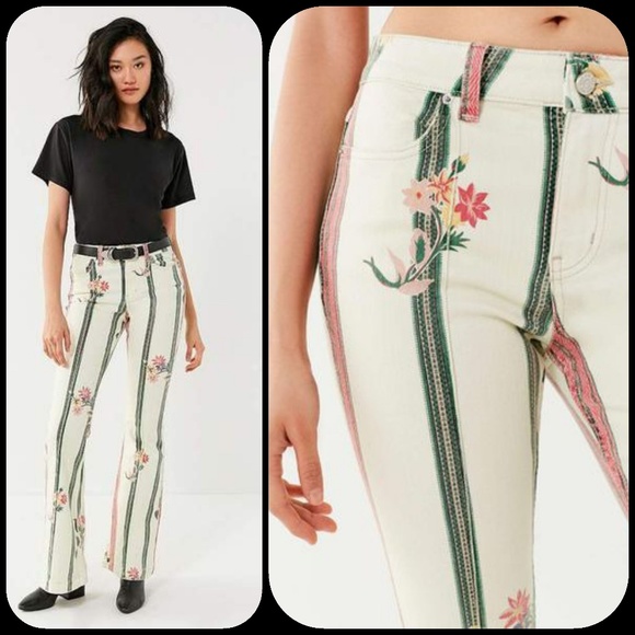 UO BDJ retro floral print Flare Bell Bottom Jeans - Picture 3 of 8